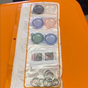 Apple AirTag Silicone Case Set - Gray, Blue, Pink, Green